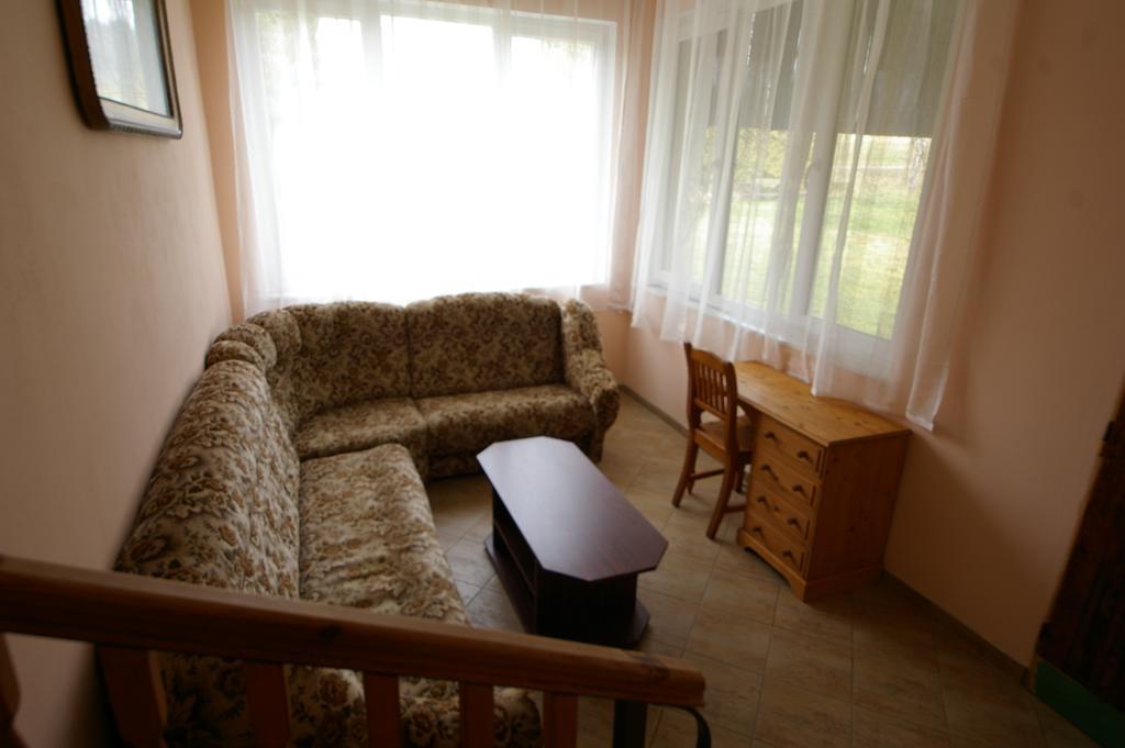 Penzion Mansky Dvur Dolni Zandov Bagian luar foto